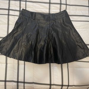 Pleather pleated skirt